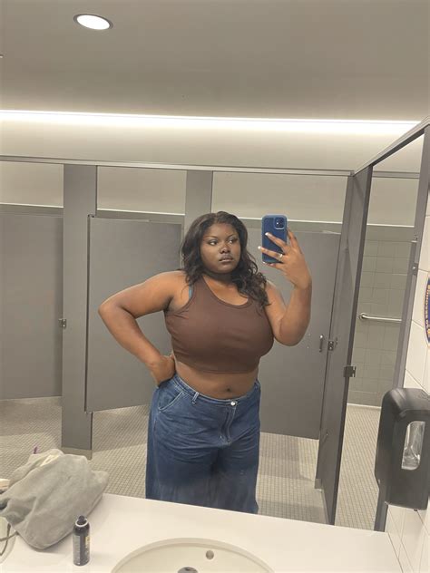 riy 유라 (@soulaazzn) / Twitter