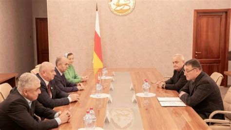 Konstantin Dzhussoev has met with the delegation of Dagestan ...