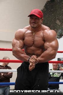 Hard Bodybuilding: Roelly Winklaar