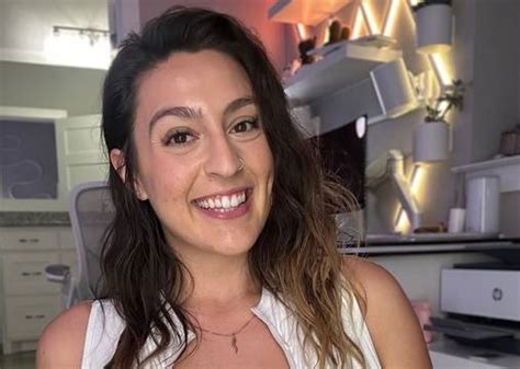 Tati Evans Biography, Videos, Age, Boyfriend, Net Worth, Wiki, Career ...