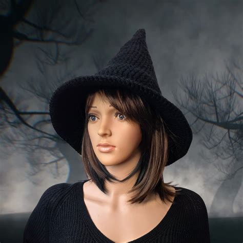 Halloween Witch Hat – Free Crochet Pattern
