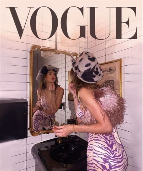Pin by Annie 🦕 on Bilder zum ausdrucken | Vogue, Vogue covers, Cowgirl ...