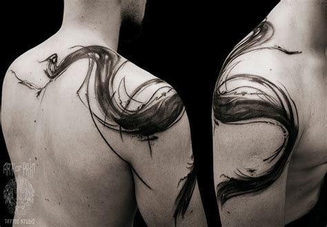 Татуировка мужская black&grey на плече дым 1636 | Art of Pain