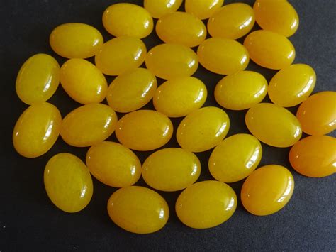 25x18mm Natural White Jade Gemstone Cabochon, Dyed, Yellow Oval Cab
