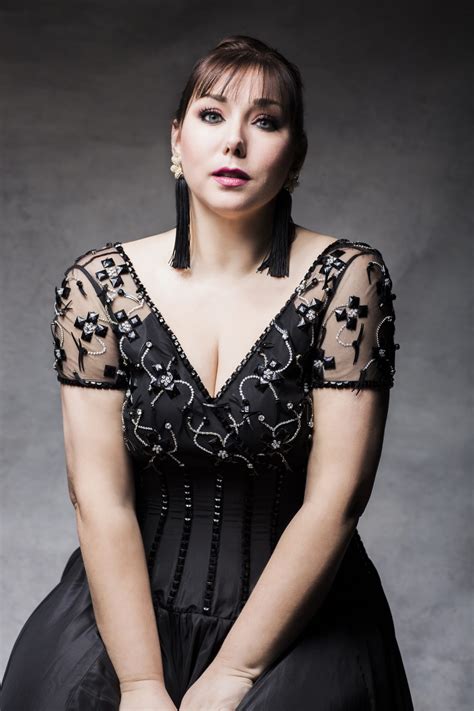 Portraits & Press « Jennifer Rowley