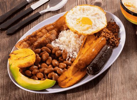 Bandeja Paisa Sopa