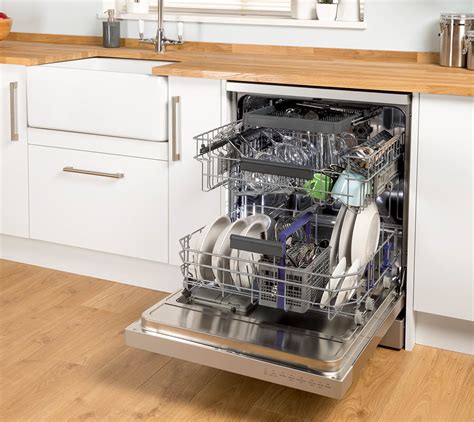 Freestanding Slimline 45cm Dishwasher DFS04010 | Beko Eire