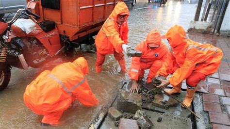Musim Hujan, Jakarta Selatan Siagakan 250 Personel Tanggap Banjir ...