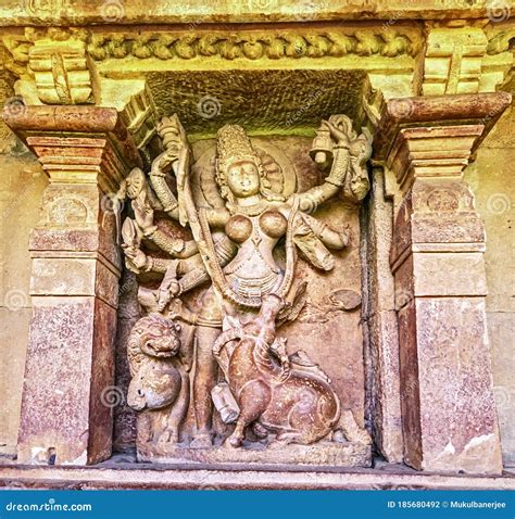 sculpture  hindu deities  durga temple  aihole bagalkot