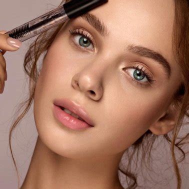 LN PRO — професійна декоративна косметика високого якості