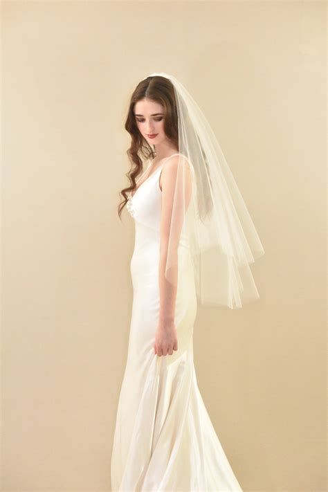 Two Tier Simple Mid Length Veil with Raw Edge | WeddingVeil.com