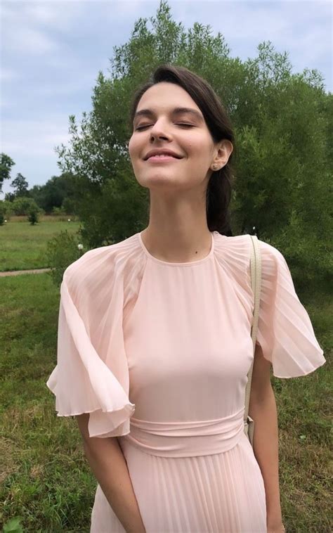 Sasha Zotova | Fotos de chicas hermosas, Fotos de chicas, Chicas hermosas