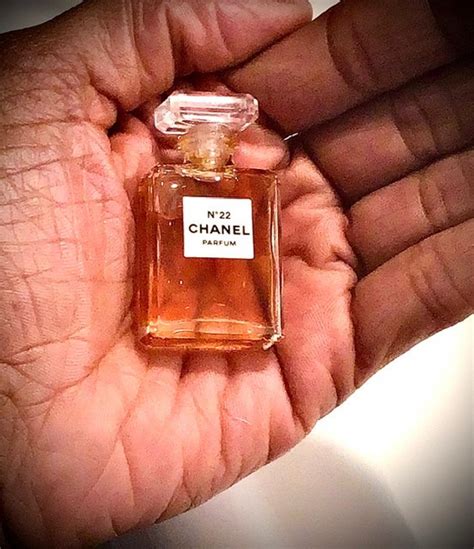 Chanel N°22 Chanel аромат — аромат для женщин 1922