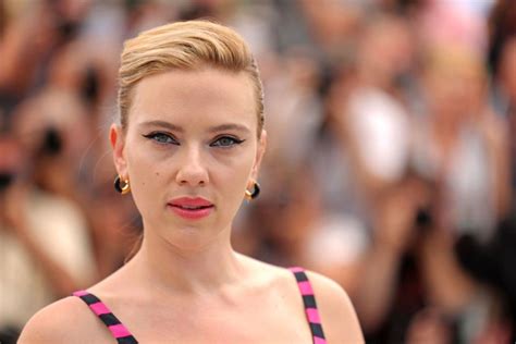 Everything About Scarlett Johansson’s Skincare Journey - Londoner Magazine