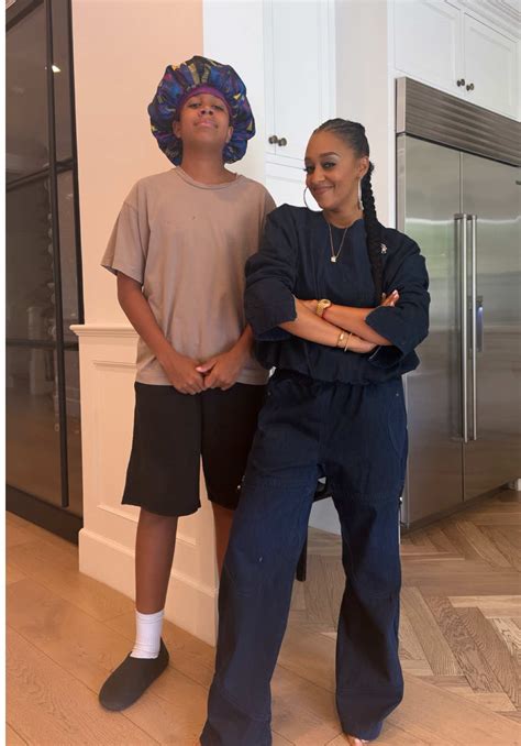 Tia Mowry (@tiamowry) | TikTok
