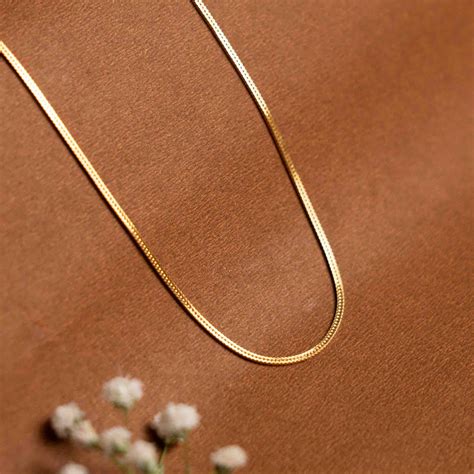 plain  chain  inches