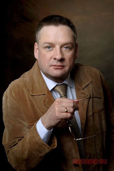 Станислав Стрелков — биография, фильмография, фотографии актёра
