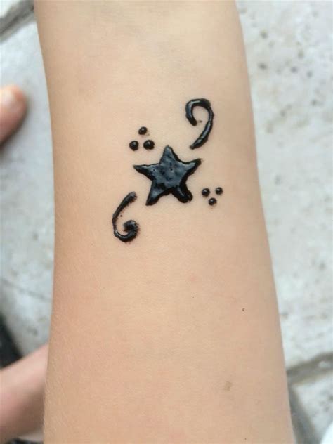 cute animal design mehndi 7