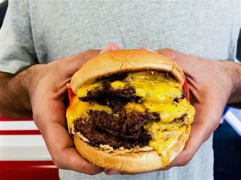 What's the Biggest Fast Food Burger You Can Casually Order? - Eater LA