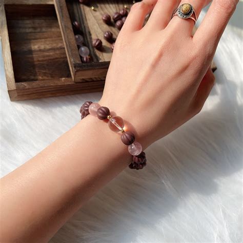 Rose Aroma Stress Relief Healing Bracelet with Clear Quartz, Rose