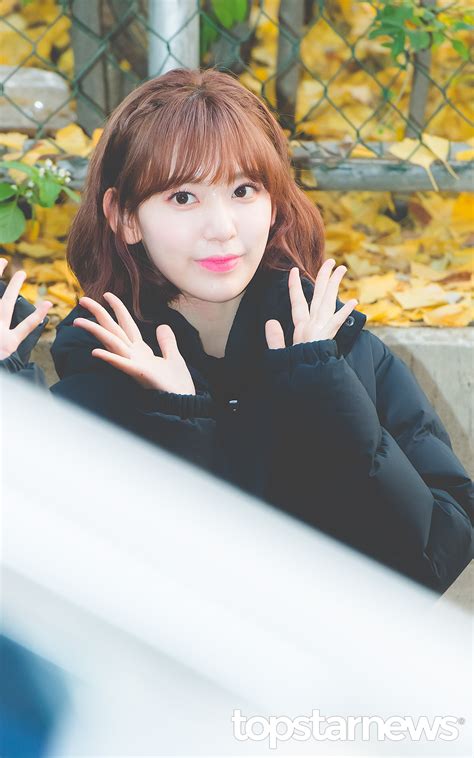 Miyawaki Sakura Image #183271 - Asiachan KPOP Image Board