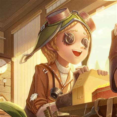 tracy tracy identity mechanic