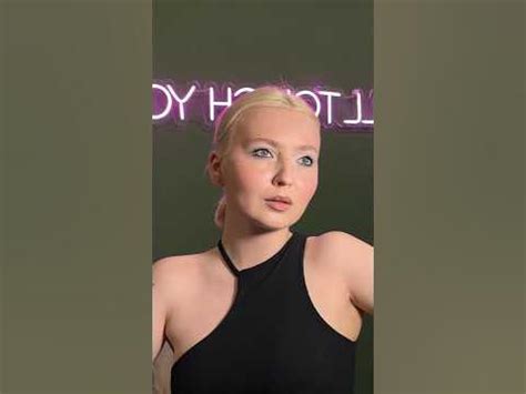 трендовый макияж глаз - YouTube