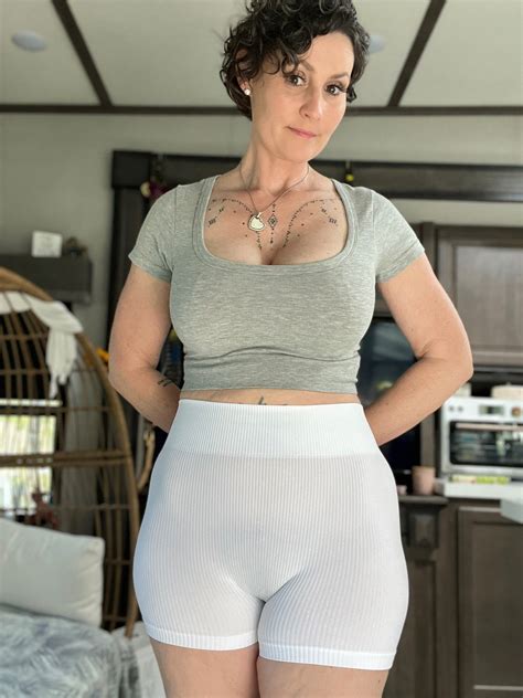 just to clear it up 💗 | Melody Jai | Facebook