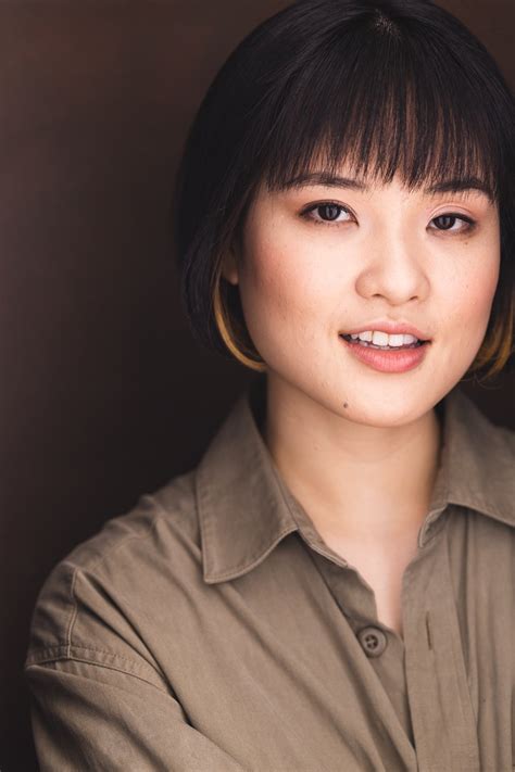 Mina Kawahara | Actor, singer, musician & scholar.