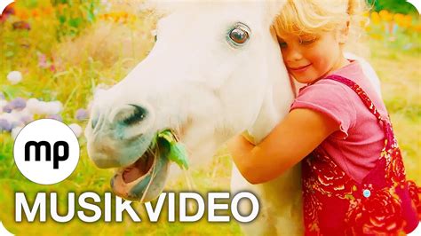 BIBI UND TINA 3: MÄDCHEN GEGEN JUNGS - Happy End MUSIKVIDEO - YouTube