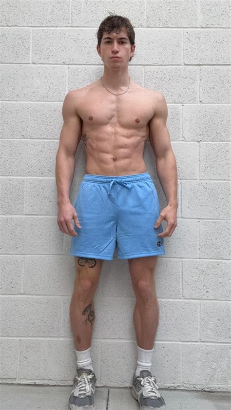 Joel Erdmann | thinking buzz cut #haircut #menshair #menshaircut