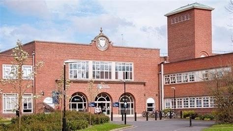 petition worcester uni    classes  prevent  spread