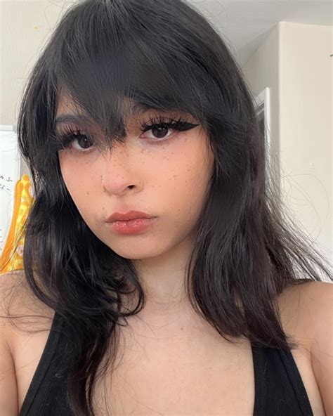 OGBee 🎵 | Every angel is a devil 😈 . . . #altstyle #grungeaesth #