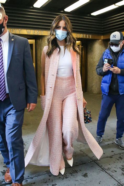 EIZA GONZALEZ Out in New York 04/16/2021 – HawtCelebs