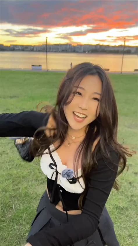 Victoria kim | Don’t let me go -(cringe Korean girl) 🫣🫣 | Instagram