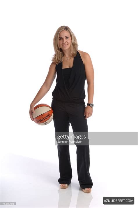 BECKY HAMMON Feet - AZNudeFeet