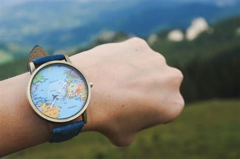 indonesia memiliki berapa zona waktu  penjelasannya