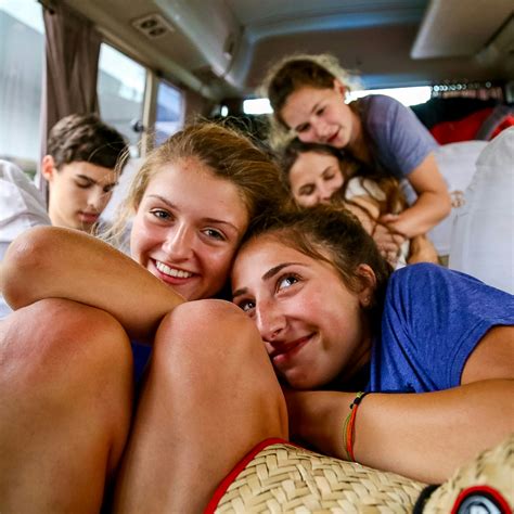 Travel With Teens | Best Teen Travel Programs & Family Adventures
