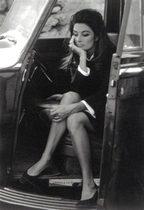 Bittersweet Vogue: Anouk Aimée