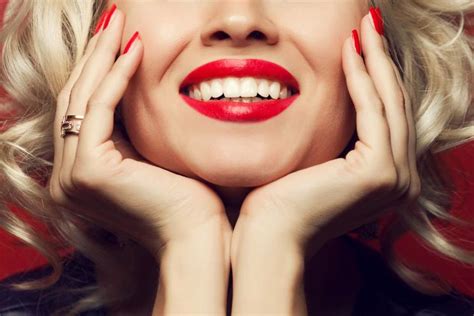 The $70,000 secret behind celebrity smiles