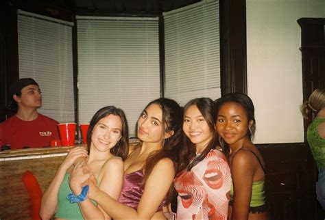 Frat party pictures with friends – Artofit