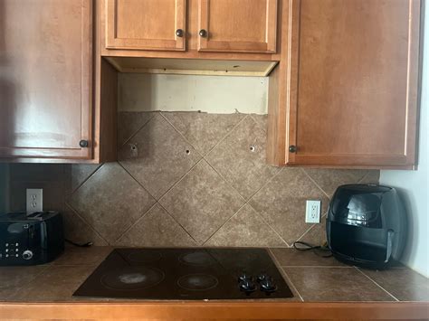 Need advice on OTR microwave installation gone wrong! : r/DIY