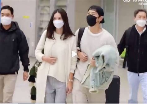 3 years after divorce, Song Joong-ki admits to dating British woman ...