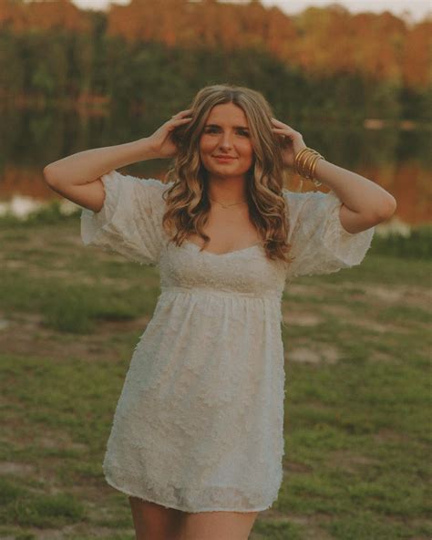 Brianna Anderson (@briannalanderson) • Instagram photos and videos