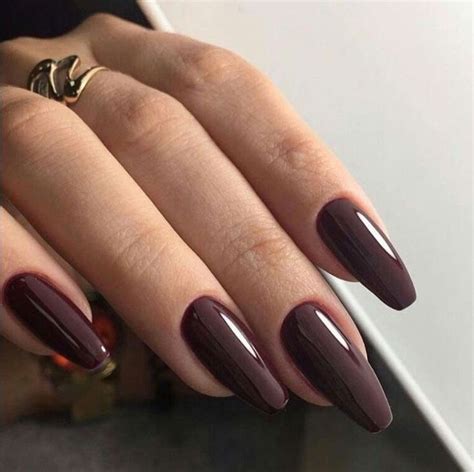 40 Cool Brown Nail Designs To Try In Fall - The Glossychic | Nail manicure, Brown nails, Gel nails