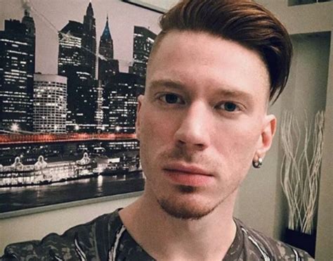 Никита Пресняков на празднике братика повидался с отцом и бабушкой