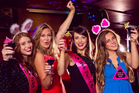 BACHELORETTE | Girls Night Out The Show