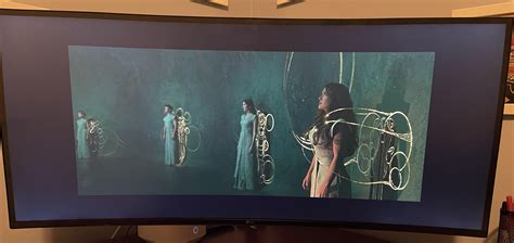 Movie not filling the entire screen? : r/ultrawidemasterrace