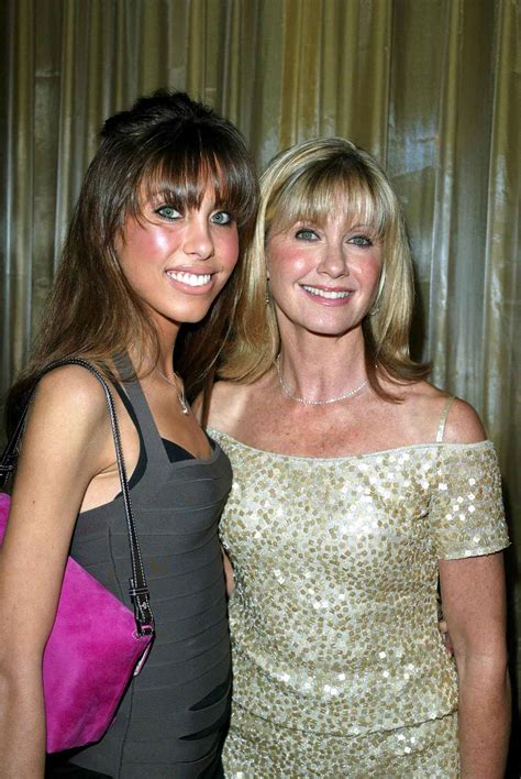 Olivia Newton-John's Daughter Chloe Lattanzi Is Unrecognizable: Pics