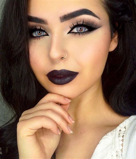 Dark Makeup Looks | Legacy.teapigs.co.uk